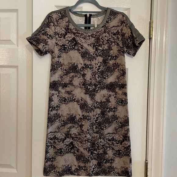 Grey State mini dress - Picture 1 of 3